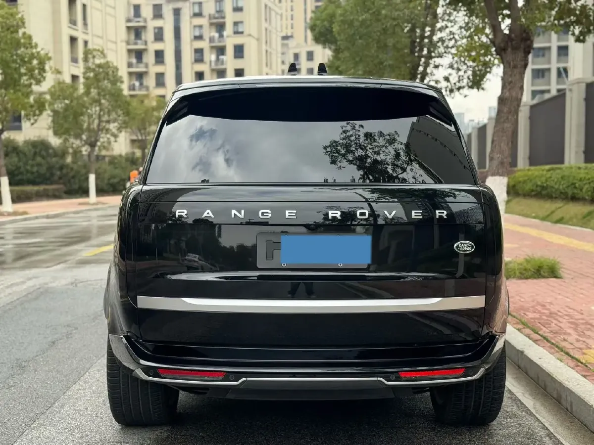 2025 Land Rover Range Rover 3.0T 400HP L6 8AT,autocango,china used car exporter,china ev exporter,chinese used car exporter,chinese used ev exporter