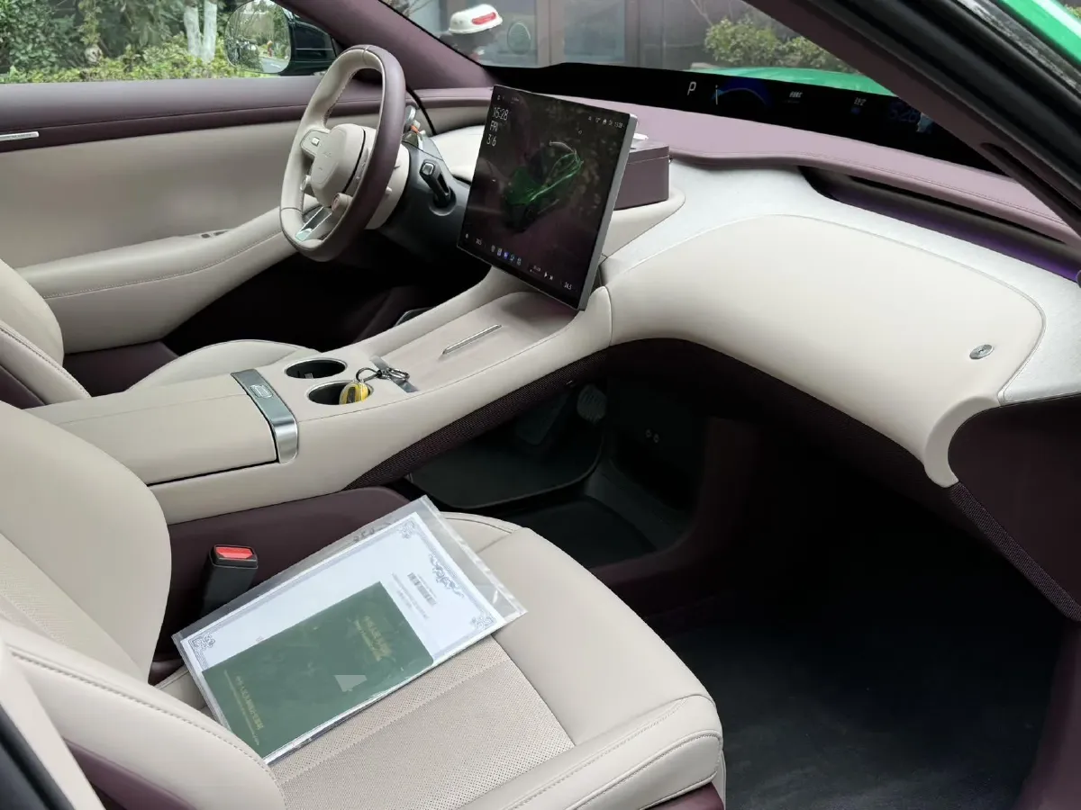 2025 MI YU7 BEV 96.3KWH,autocango,china used car exporter,china ev exporter,chinese used car exporter,chinese used ev exporter