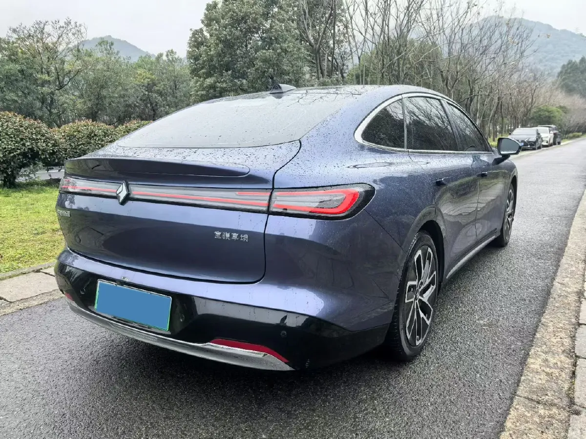 2025 BaoJun XiangJing BEV,autocango,china used car exporter,china ev exporter,chinese used car exporter,chinese used ev exporter