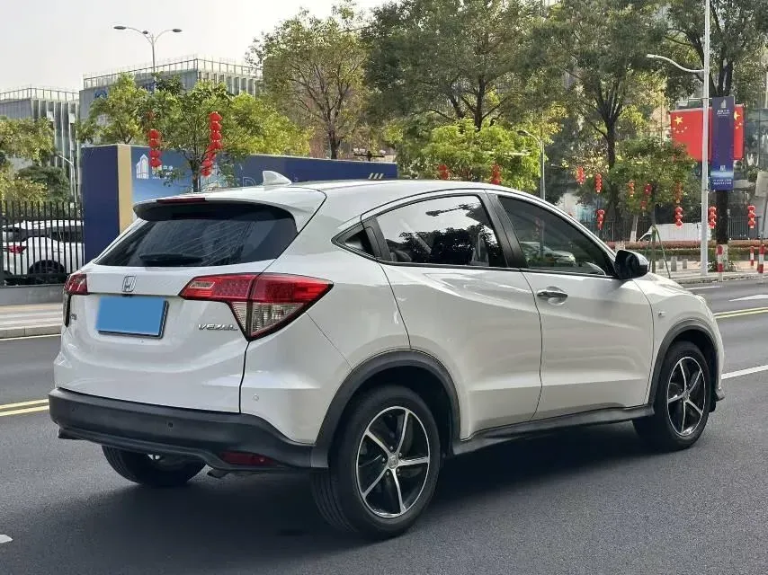 2020 Honda Vezel 1.5L 131HP L4 CVT,autocango,china used car exporter,china ev exporter,chinese used car exporter,chinese used ev exporter