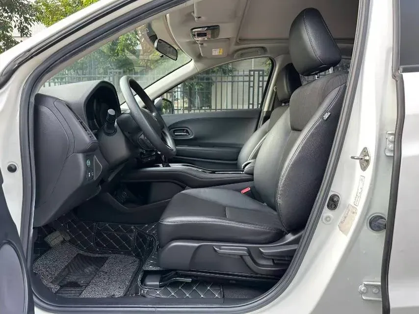 2020 Honda Vezel 1.5L 131HP L4 CVT,autocango,china used car exporter,china ev exporter,chinese used car exporter,chinese used ev exporter