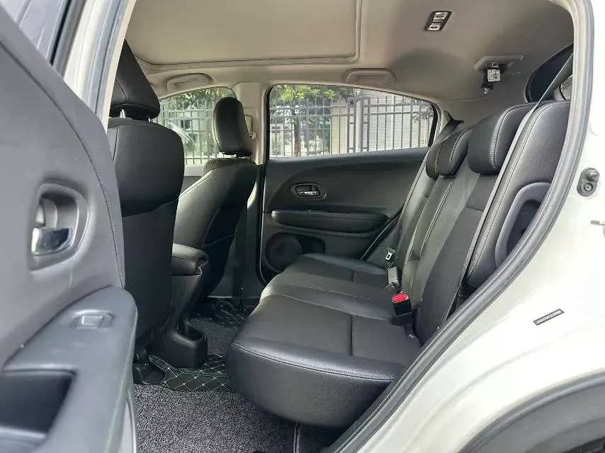 2020 Honda Vezel 1.5L 131HP L4 CVT,autocango,china used car exporter,china ev exporter,chinese used car exporter,chinese used ev exporter