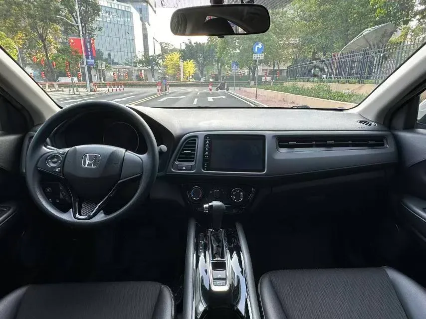 2020 Honda Vezel 1.5L 131HP L4 CVT,autocango,china used car exporter,china ev exporter,chinese used car exporter,chinese used ev exporter