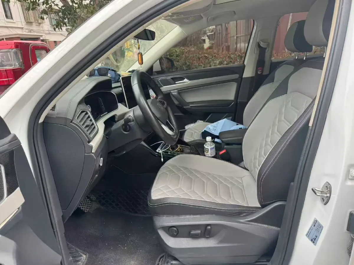 2023 Volkswagen Tayron 2.0T 186HP L4 7DCT,autocango,china used car exporter,china ev exporter,chinese used car exporter,chinese used ev exporter