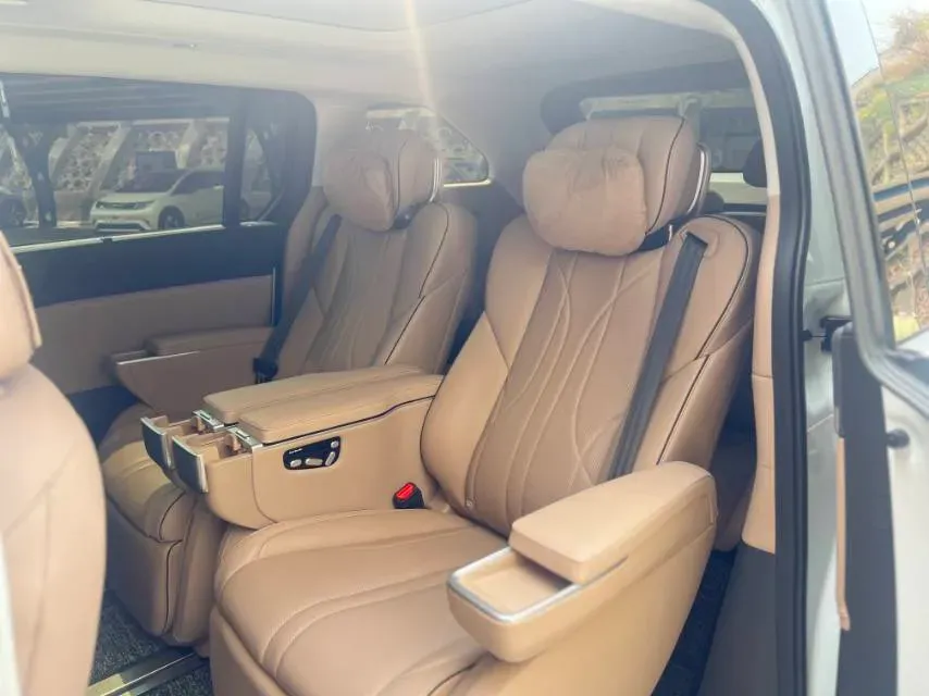 2024 Xpeng X9 BEV 84.5KWH,autocango,china used car exporter,china ev exporter,chinese used car exporter,chinese used ev exporter