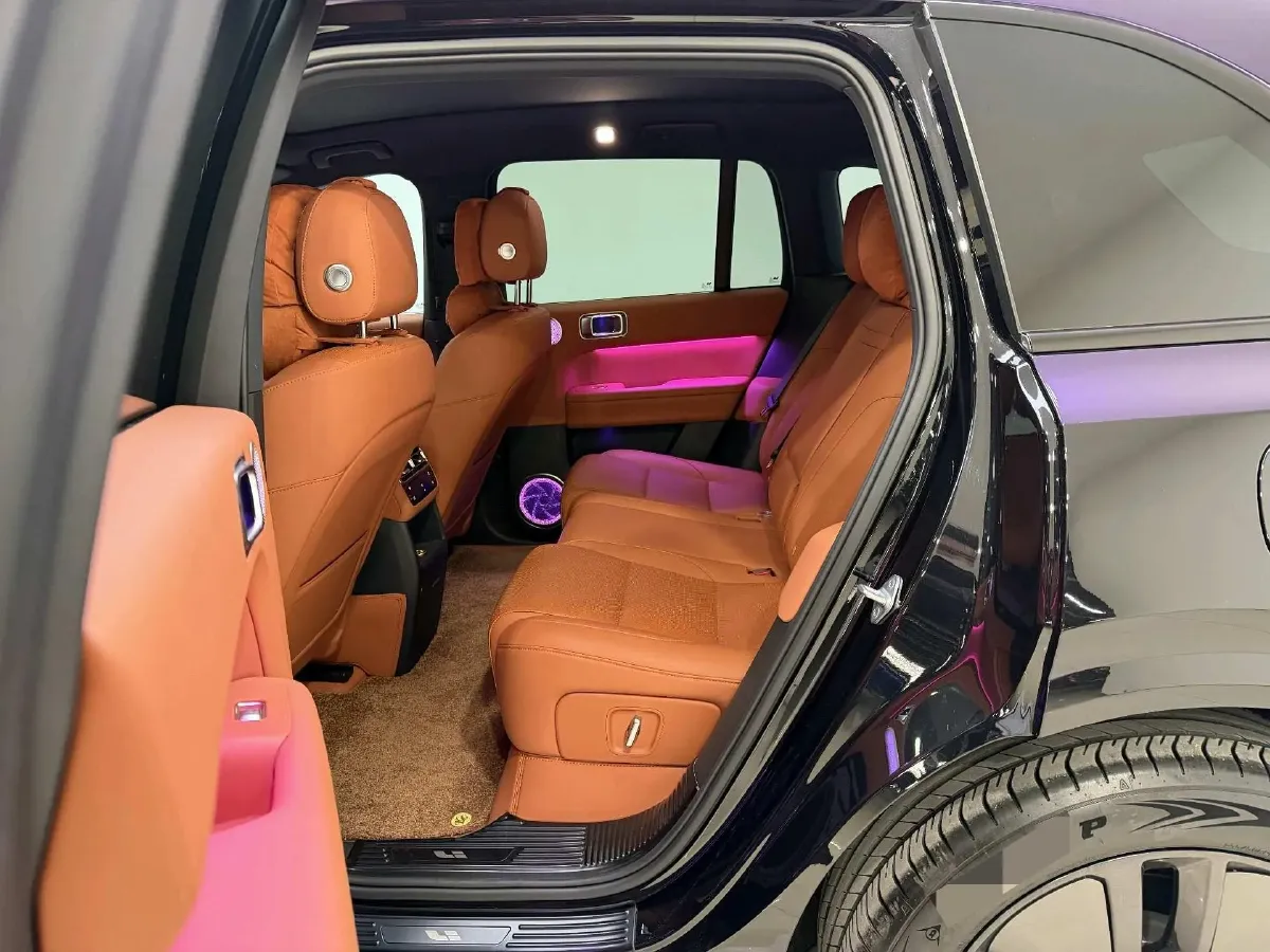 2024 Li L6 Range Extended 154HP L4 REEV 36.8KWH,autocango,china used car exporter,china ev exporter,chinese used car exporter,chinese used ev exporter