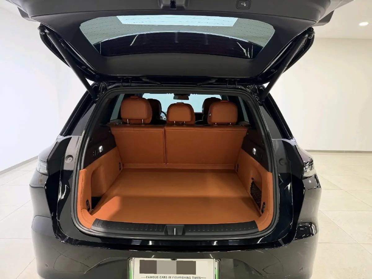 2024 Li L6 Range Extended 154HP L4 REEV 36.8KWH,autocango,china used car exporter,china ev exporter,chinese used car exporter,chinese used ev exporter