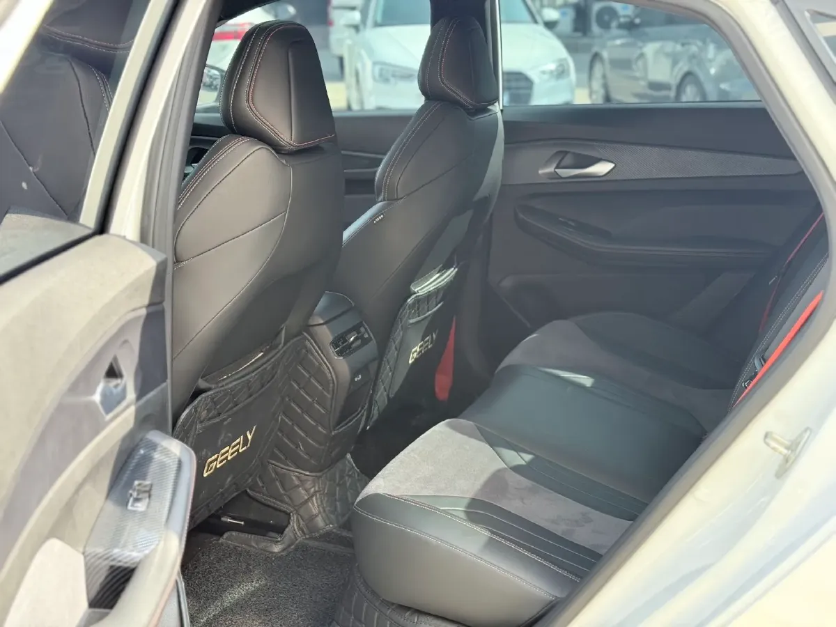 2022 Geely Binray 1.5T 181HP L4 7DCT,autocango,china used car exporter,china ev exporter,chinese used car exporter,chinese used ev exporter