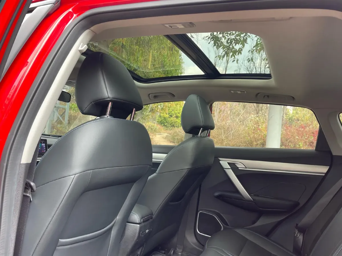 2020 Geely Emgrand GT 1.5T 180HP L3 7DCT,autocango,china used car exporter,china ev exporter,chinese used car exporter,chinese used ev exporter