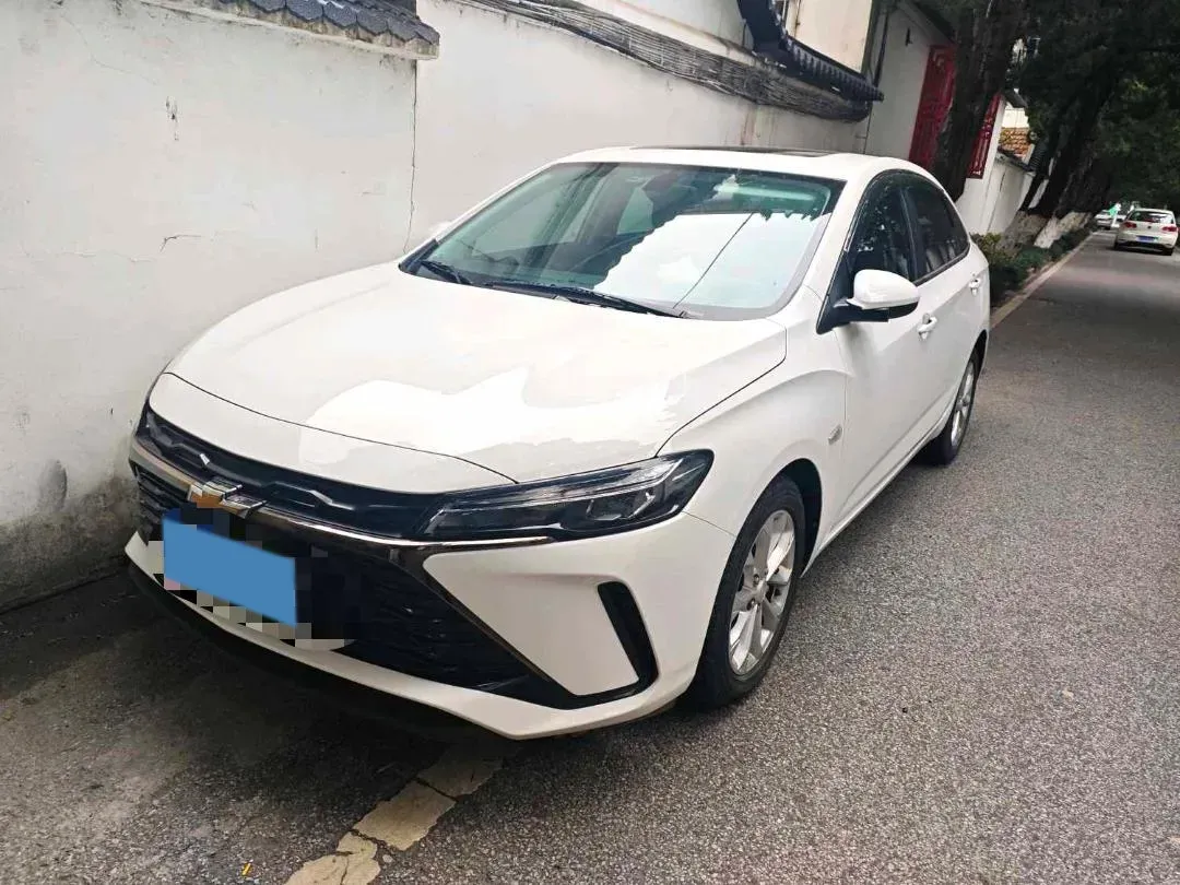 2023 Chevrolet Monza 1.5L 113HP L4 6DCT,autocango,china used car exporter,china ev exporter,chinese used car exporter,chinese used ev exporter