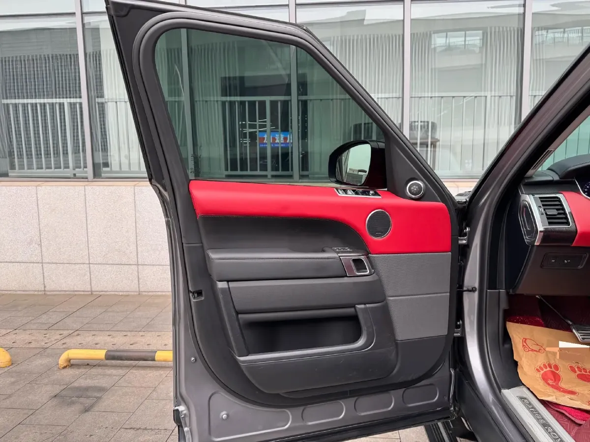 2021 Land Rover Range Rover Sport 3.0T 360HP L6 8AT,autocango,china used car exporter,china ev exporter,chinese used car exporter,chinese used ev exporter