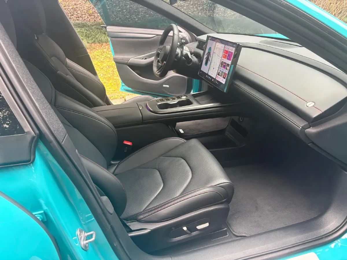 2024 MI SU7 BEV 94.3KWH,autocango,china used car exporter,china ev exporter,chinese used car exporter,chinese used ev exporter