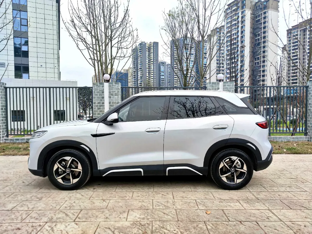 2024 BYD YuanUP BEV 45.12KWH,autocango,china used car exporter,china ev exporter,chinese used car exporter,chinese used ev exporter