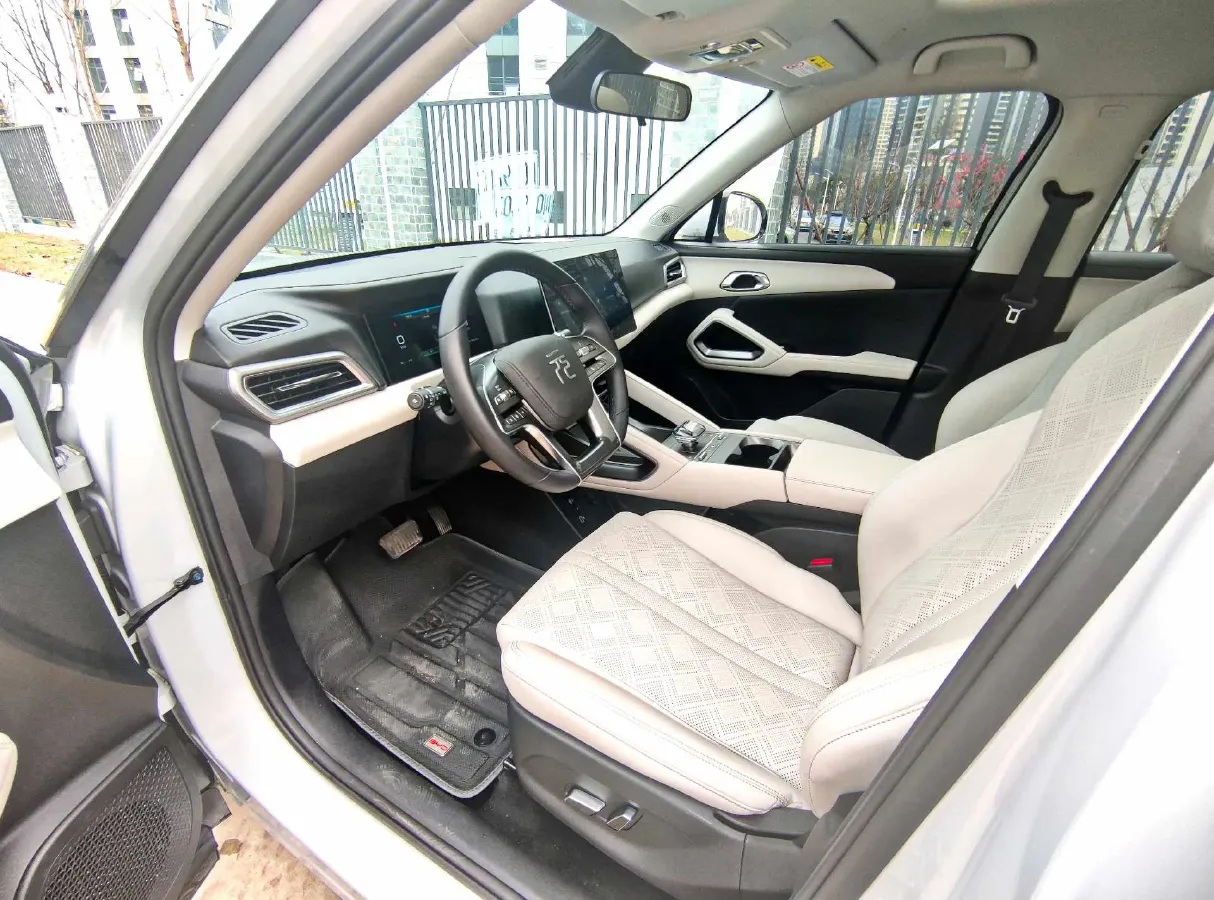 2024 BYD YuanUP BEV 45.12KWH,autocango,china used car exporter,china ev exporter,chinese used car exporter,chinese used ev exporter