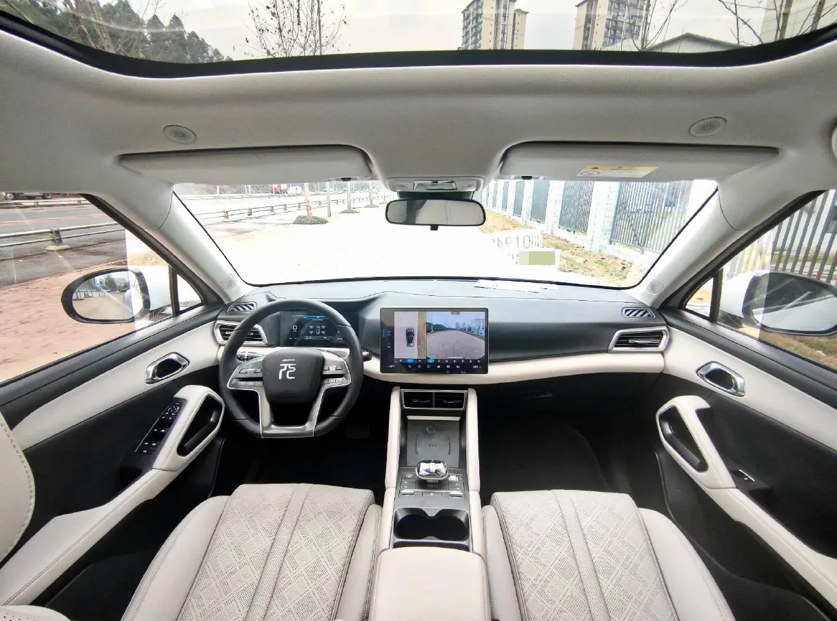 2024 BYD YuanUP BEV 45.12KWH,autocango,china used car exporter,china ev exporter,chinese used car exporter,chinese used ev exporter