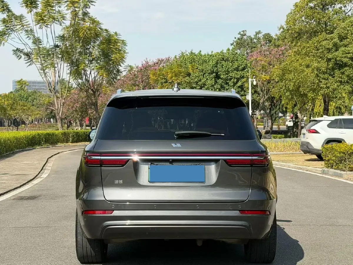 2020 Li ONE Range Extended 131HP REEV 40.5KWH,autocango,china used car exporter,china ev exporter,chinese used car exporter,chinese used ev exporter