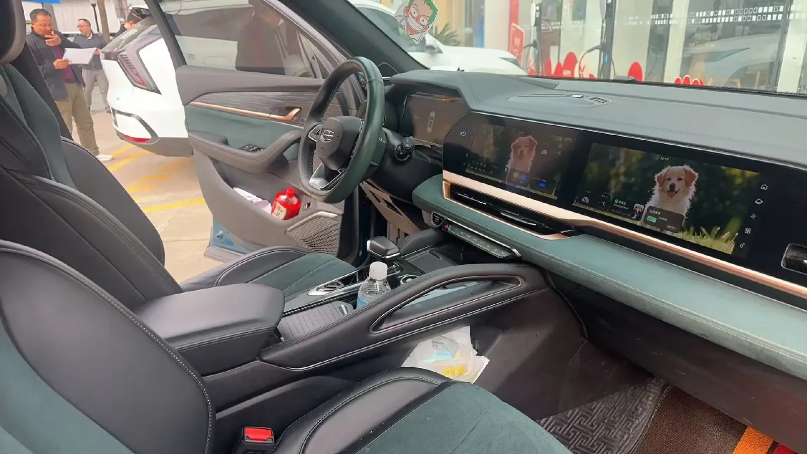 2021 Geely Monjaro 2.0T 238HP L4 8AT,autocango,china used car exporter,china ev exporter,chinese used car exporter,chinese used ev exporter