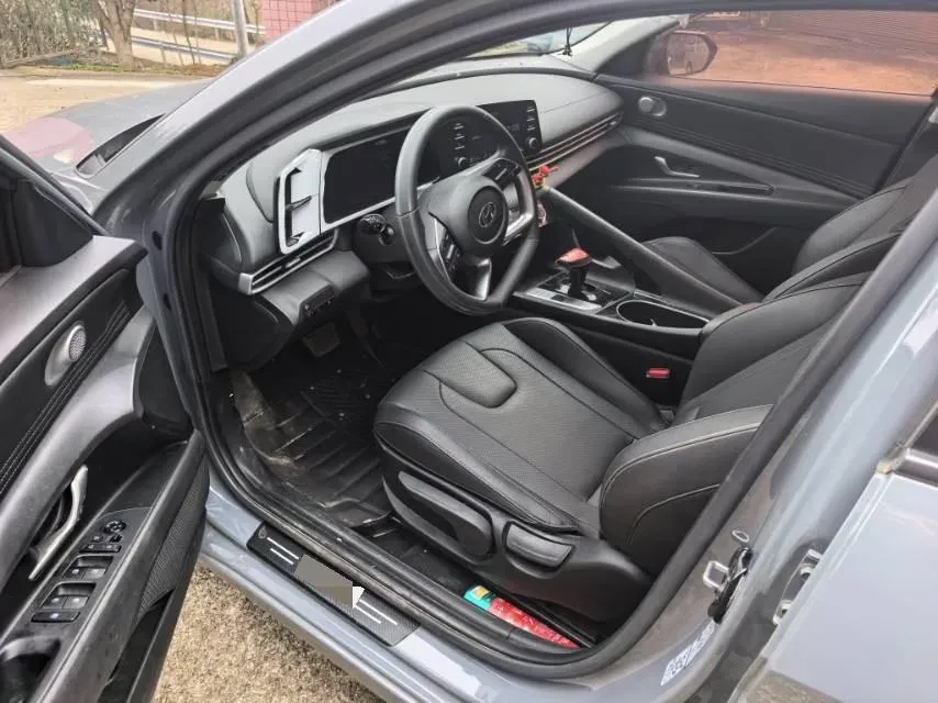 2021 Hyundai Elantra 1.5L 115HP L4 CVT,autocango,china used car exporter,china ev exporter,chinese used car exporter,chinese used ev exporter