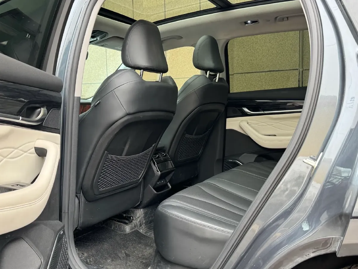 2024 Geely Monjaro 2.0T 238HP L4 8AT,autocango,china used car exporter,china ev exporter,chinese used car exporter,chinese used ev exporter