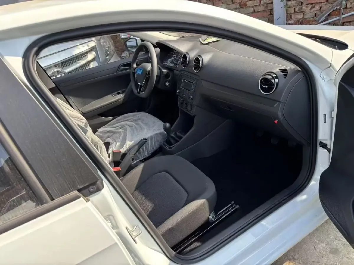 2024 Jetta VA3 1.5L 112HP L4 5MT,autocango,china used car exporter,china ev exporter,chinese used car exporter,chinese used ev exporter