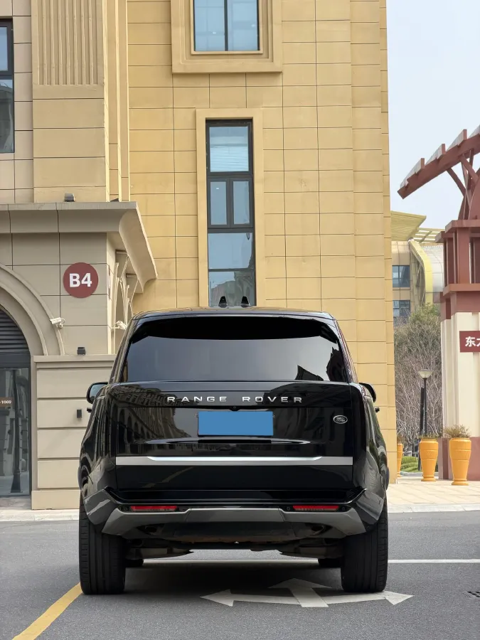 2024 Land Rover Range Rover 3.0T 400HP L6 8AT,autocango,china used car exporter,china ev exporter,chinese used car exporter,chinese used ev exporter