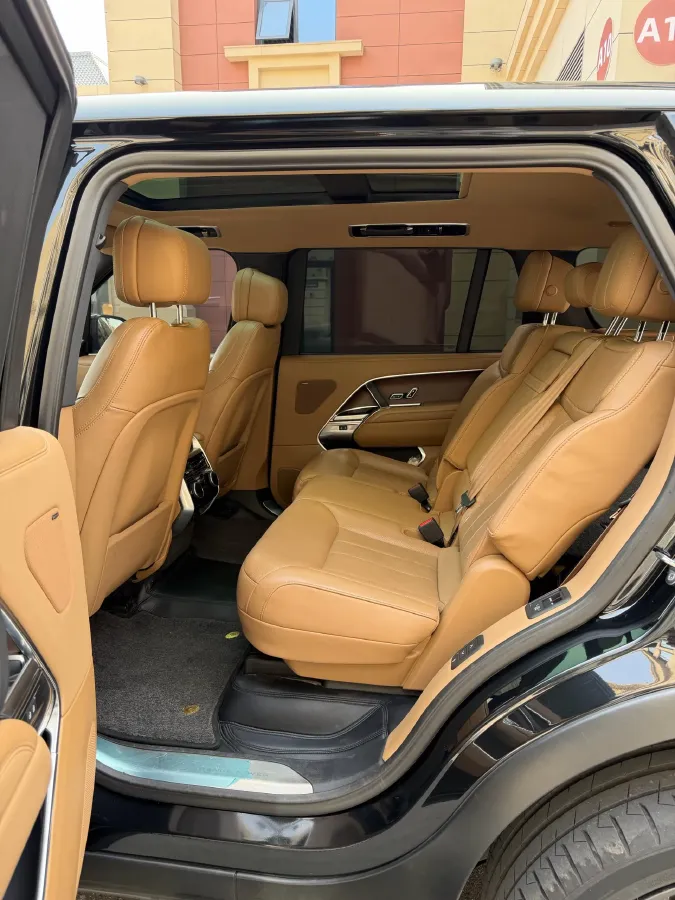 2024 Land Rover Range Rover 3.0T 400HP L6 8AT,autocango,china used car exporter,china ev exporter,chinese used car exporter,chinese used ev exporter