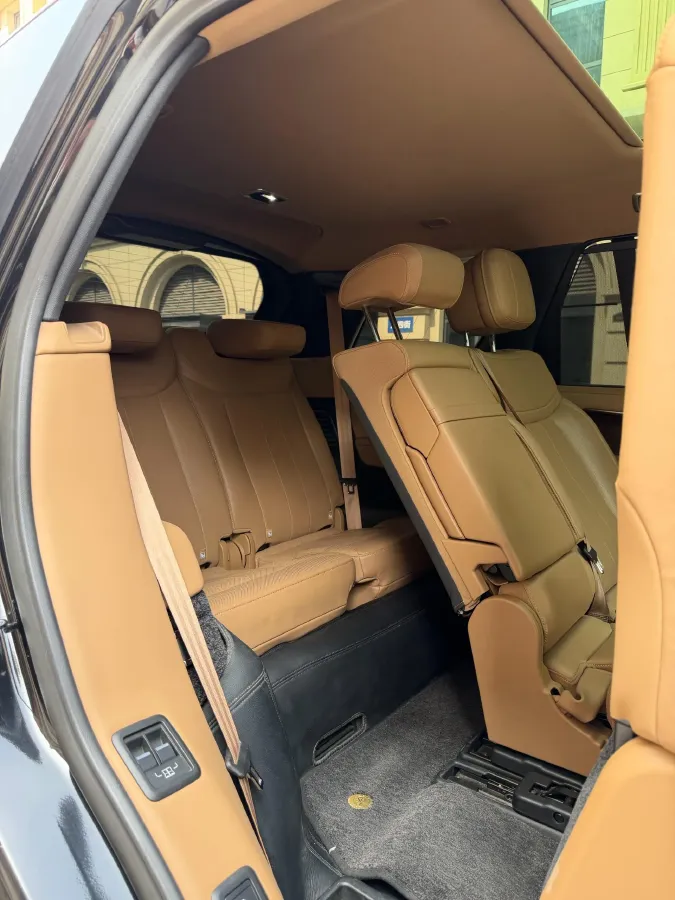 2024 Land Rover Range Rover 3.0T 400HP L6 8AT,autocango,china used car exporter,china ev exporter,chinese used car exporter,chinese used ev exporter