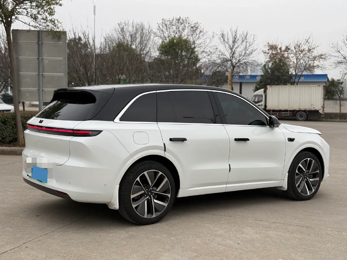 2024 Li L6 Range Extended 154HP L4 REEV 36.8KWH,autocango,china used car exporter,china ev exporter,chinese used car exporter,chinese used ev exporter
