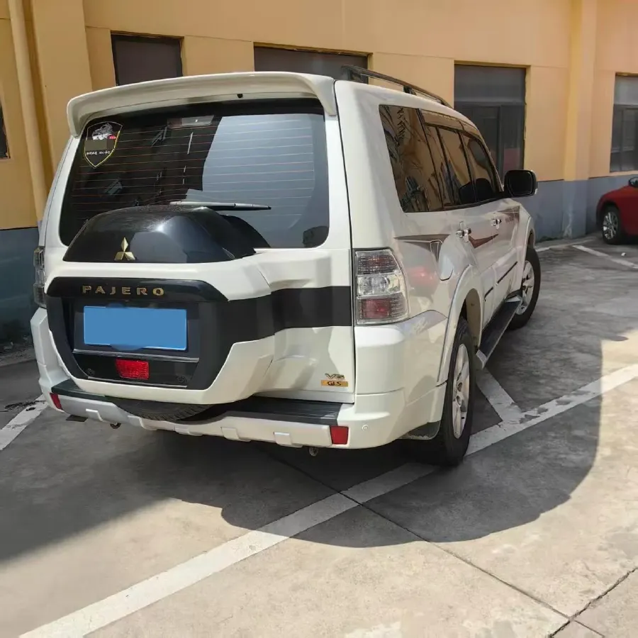 2018 Mitsubishi Pajero 3.0L 174HP V6 5AT,autocango,china used car exporter,china ev exporter,chinese used car exporter,chinese used ev exporter