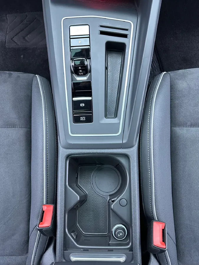 2021 Volkswagen Golf 1.4T 150HP L4 7DCT,autocango,china used car exporter,china ev exporter,chinese used car exporter,chinese used ev exporter