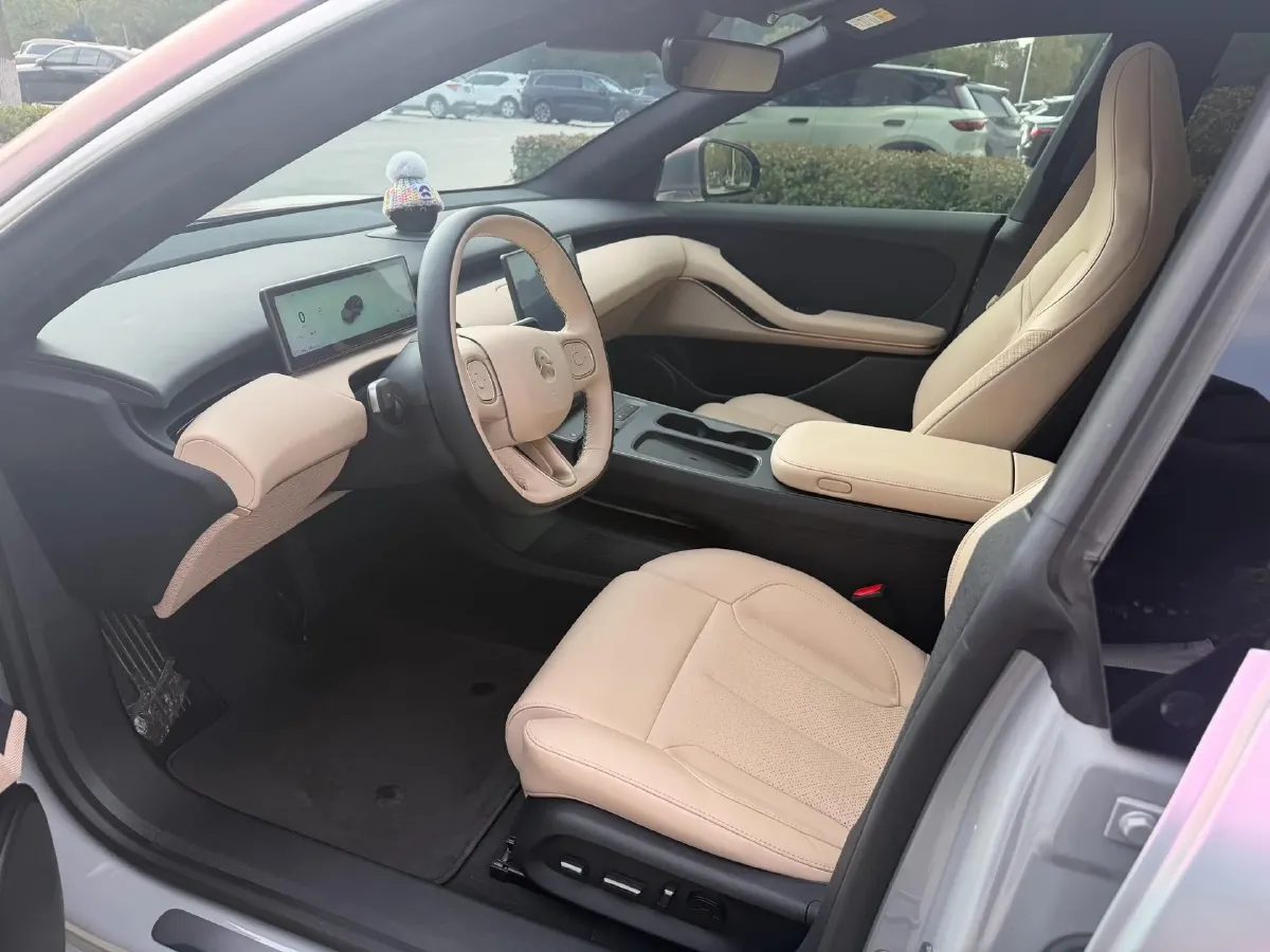 2023 NIO ET5T BEV 75KWH,autocango,china used car exporter,china ev exporter,chinese used car exporter,chinese used ev exporter