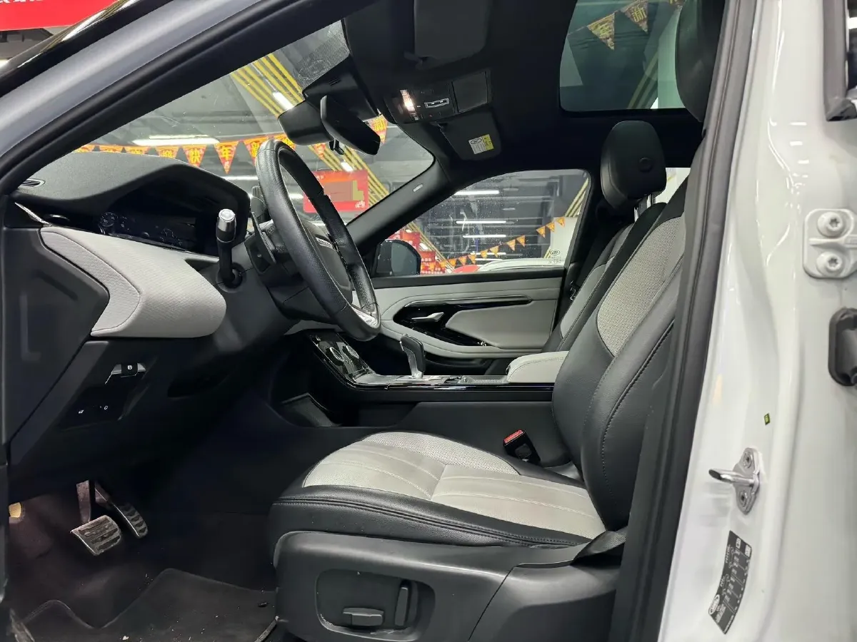 2020 Land Rover Range Rover Evoque 2.0T 249HP L4 9AT,autocango,china used car exporter,china ev exporter,chinese used car exporter,chinese used ev exporter