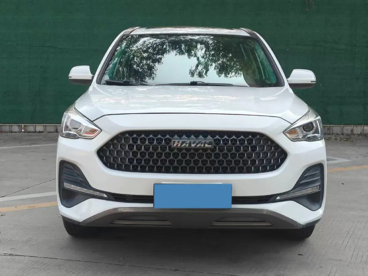 2019 Haval M6 1.5T 150HP L4 7DCT,autocango,china used car exporter,china ev exporter,chinese used car exporter,chinese used ev exporter