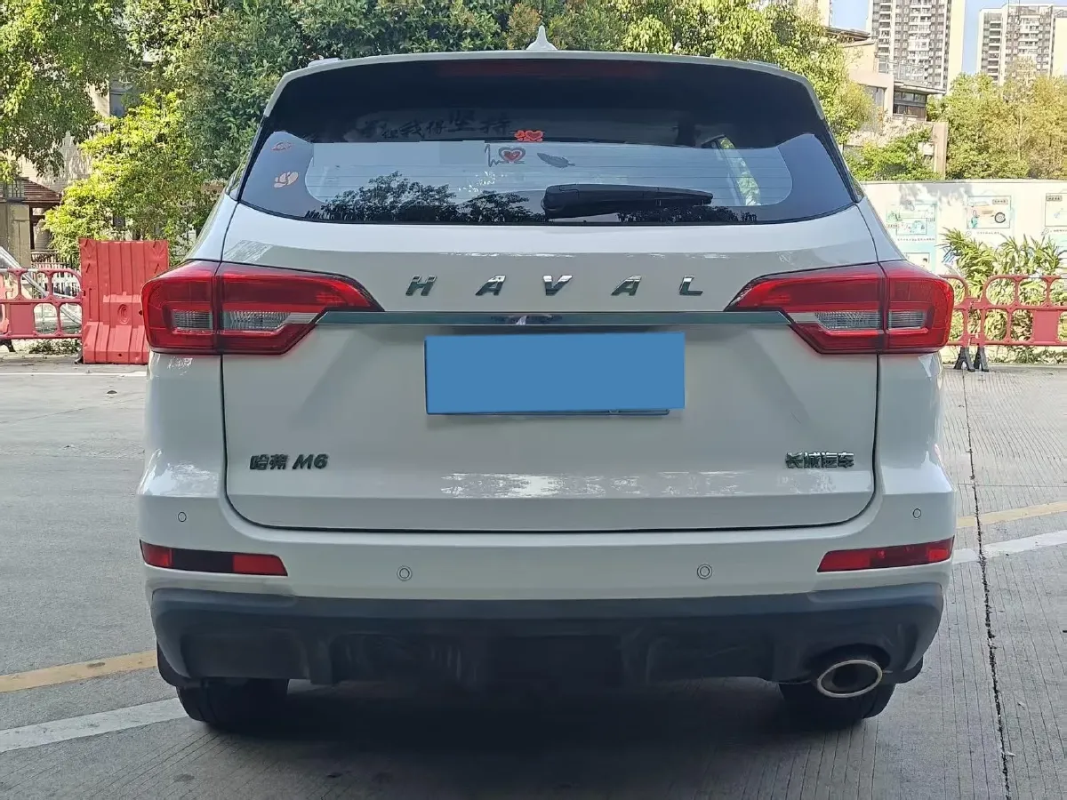 2019 Haval M6 1.5T 150HP L4 7DCT,autocango,china used car exporter,china ev exporter,chinese used car exporter,chinese used ev exporter