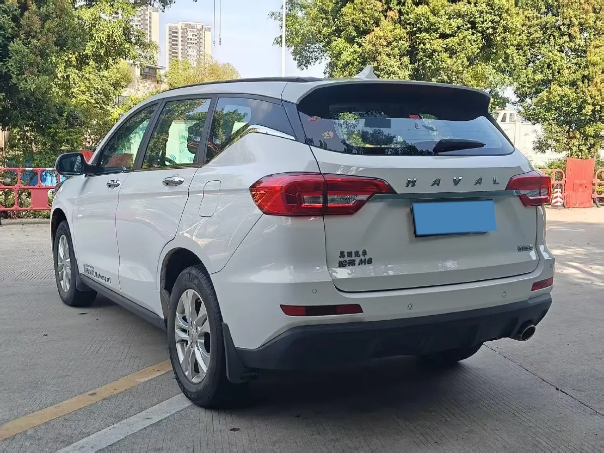 2019 Haval M6 1.5T 150HP L4 7DCT,autocango,china used car exporter,china ev exporter,chinese used car exporter,chinese used ev exporter