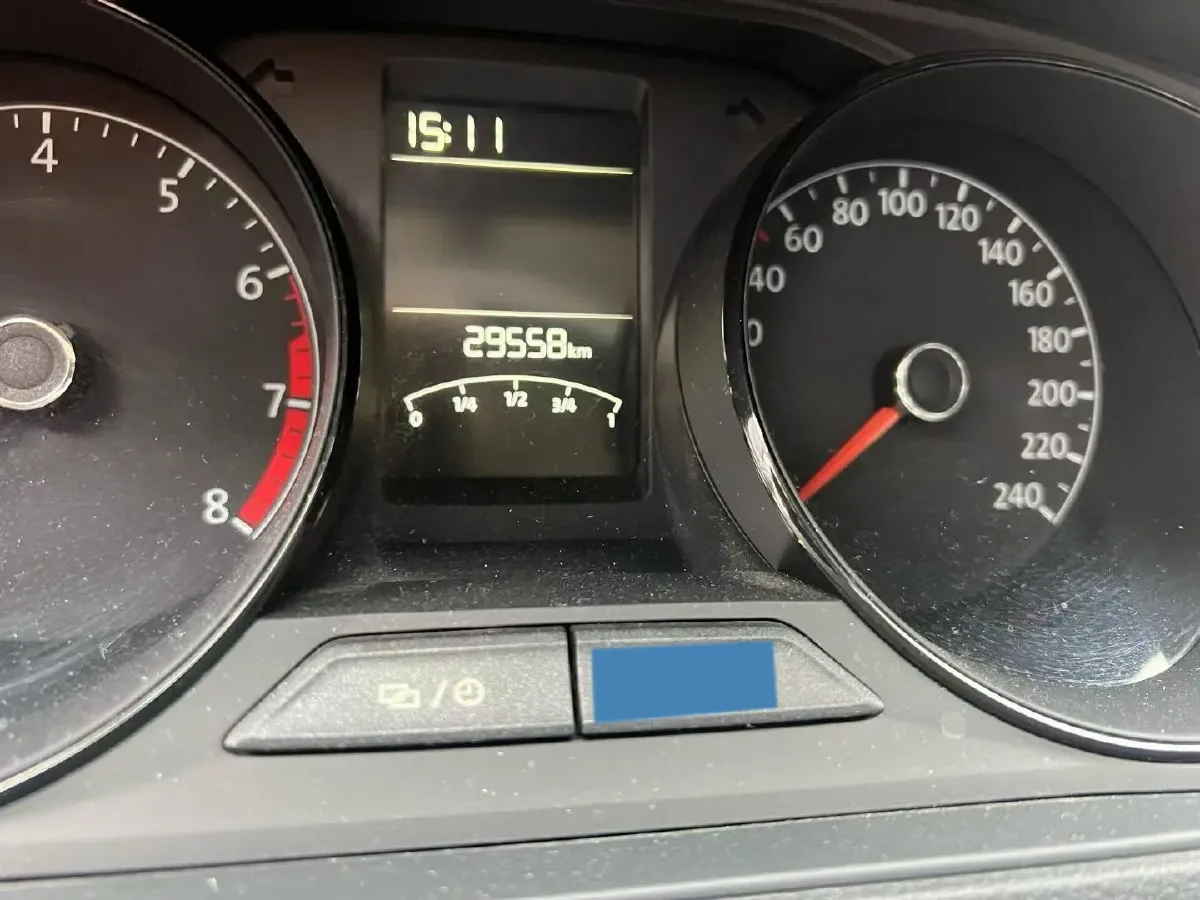 2017 Volkswagen Lavida 1.6L 110HP L4 6AT,autocango,china used car exporter,china ev exporter,chinese used car exporter,chinese used ev exporter