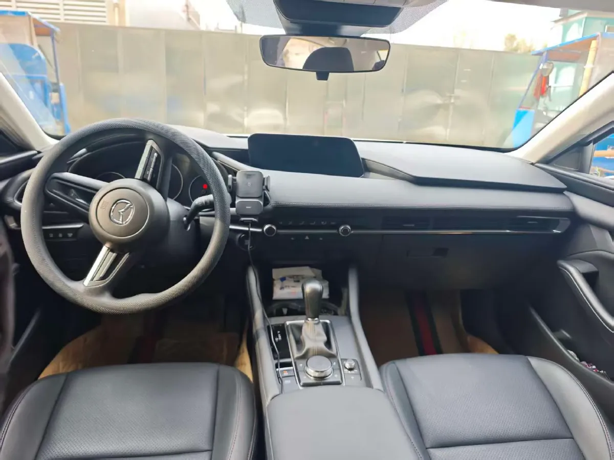 2022 Mazda 3 Axela 2.0L 158HP L4 6AT,autocango,china used car exporter,china ev exporter,chinese used car exporter,chinese used ev exporter