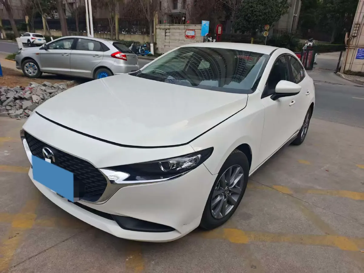 2022 Mazda 3 Axela 2.0L 158HP L4 6AT,autocango,china used car exporter,china ev exporter,chinese used car exporter,chinese used ev exporter