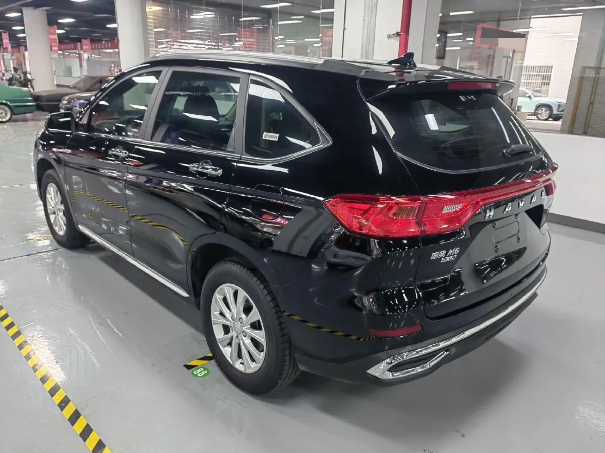 2021 Haval M6 1.5T 150HP L4 7DCT,autocango,china used car exporter,china ev exporter,chinese used car exporter,chinese used ev exporter