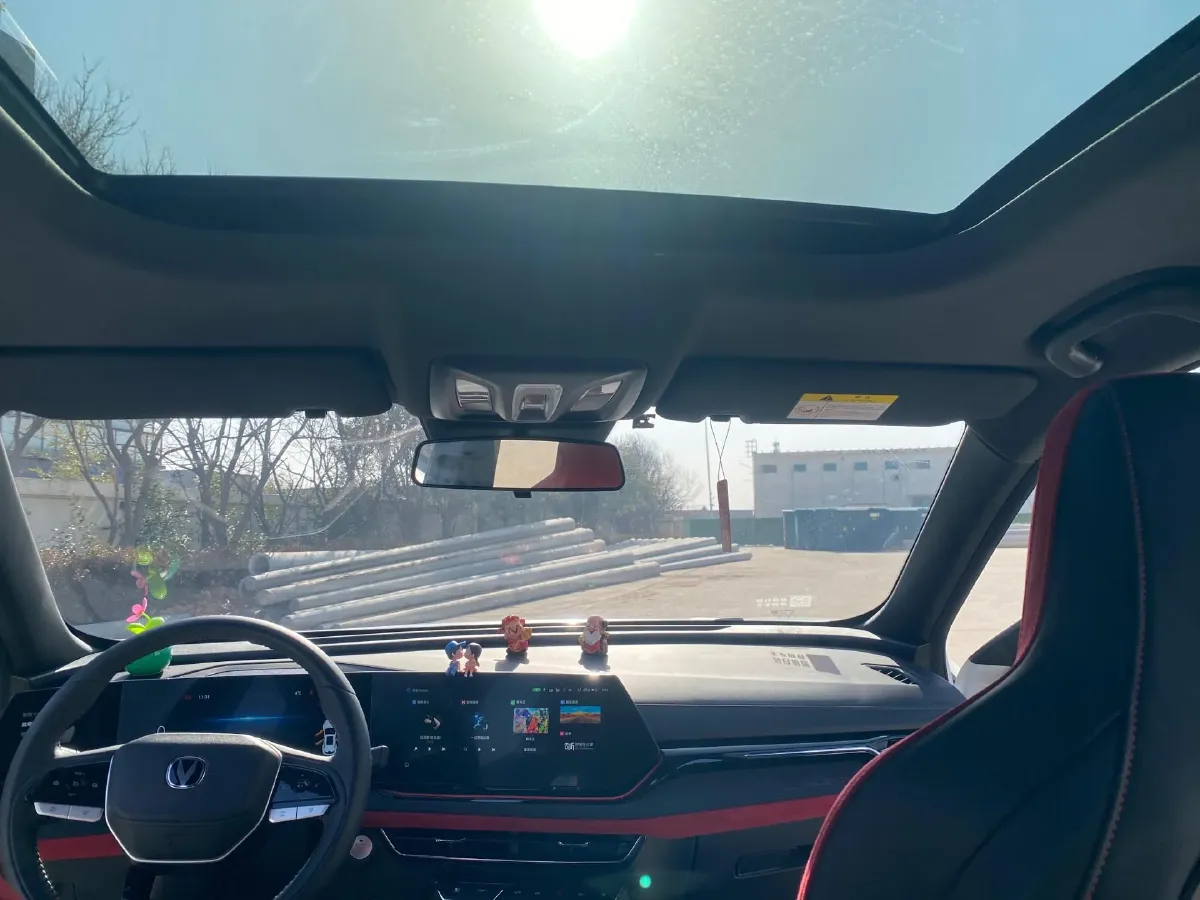 2024 ChangAn X5 PLUS 1.5T 188HP L4 7DCT,autocango,china used car exporter,china ev exporter,chinese used car exporter,chinese used ev exporter