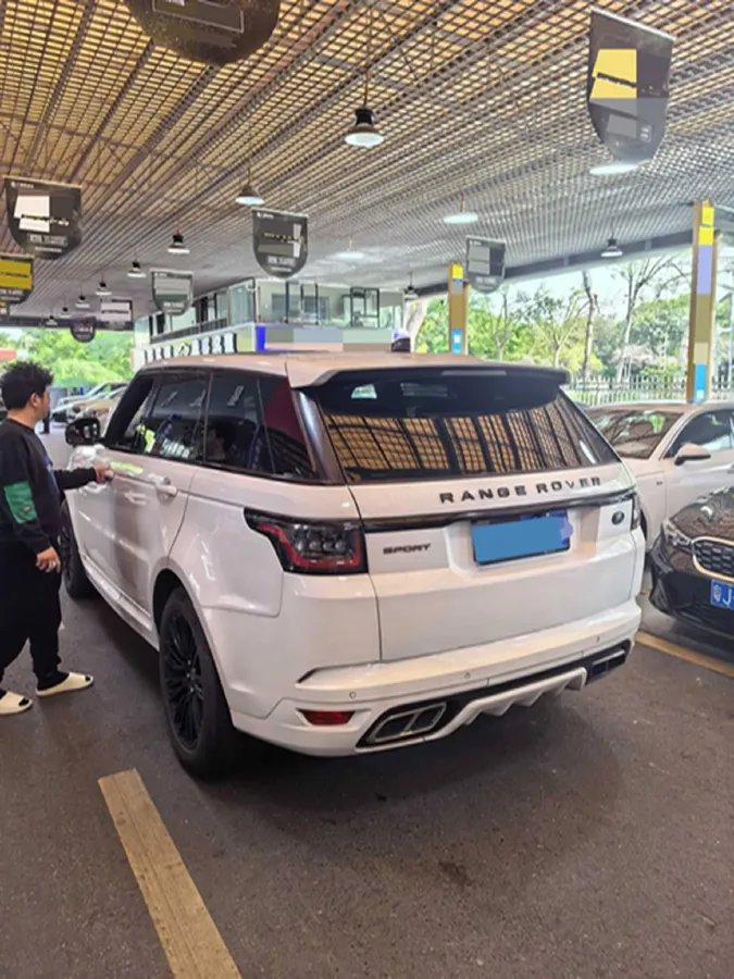 2016 Land Rover Range Rover Sport 2.0T 241HP L4 8AT,autocango,china used car exporter,china ev exporter,chinese used car exporter,chinese used ev exporter