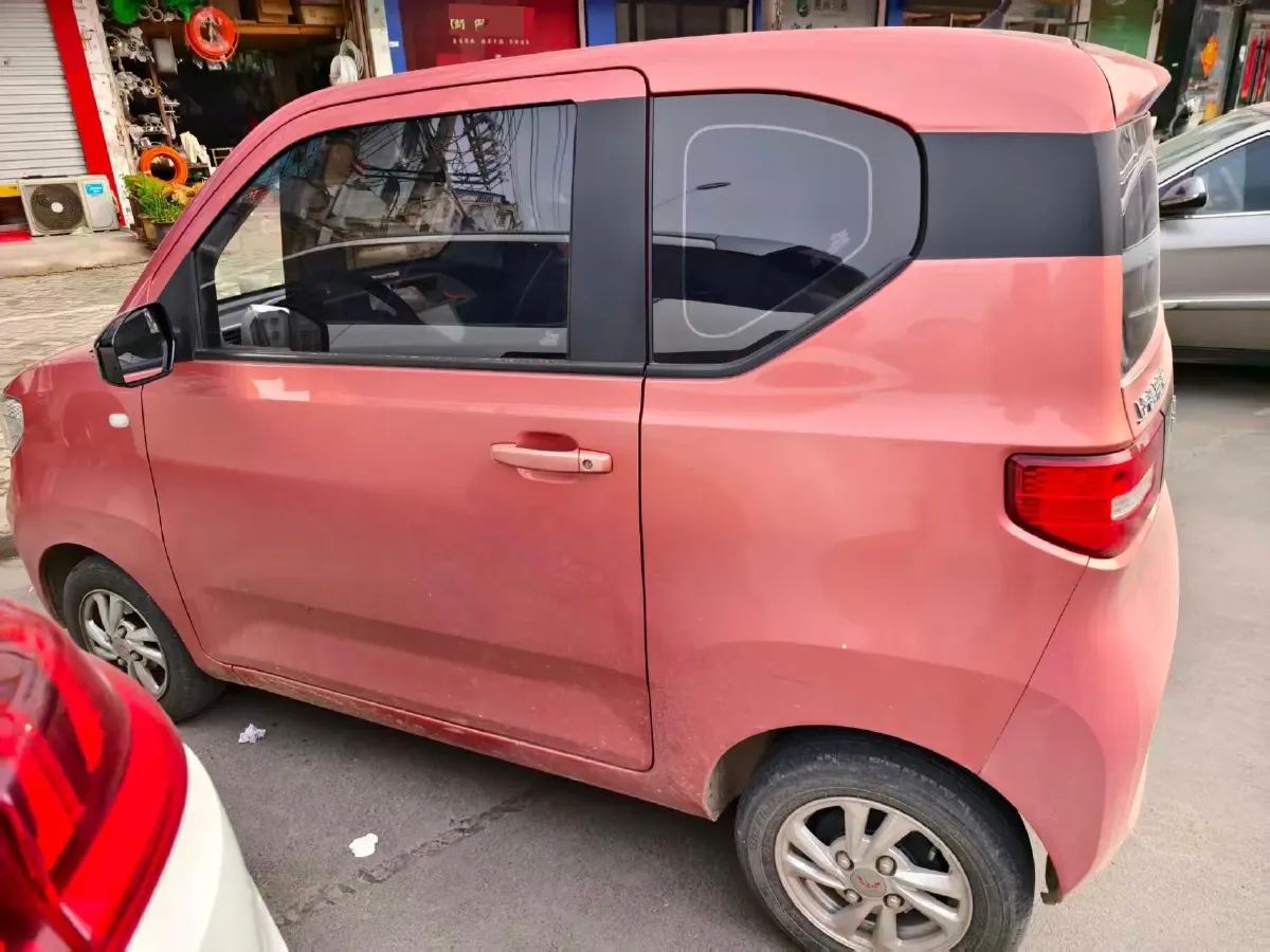 2020 WuLing HongGuang MINI EV BEV 13.8KWH,autocango,china used car exporter,china ev exporter,chinese used car exporter,chinese used ev exporter