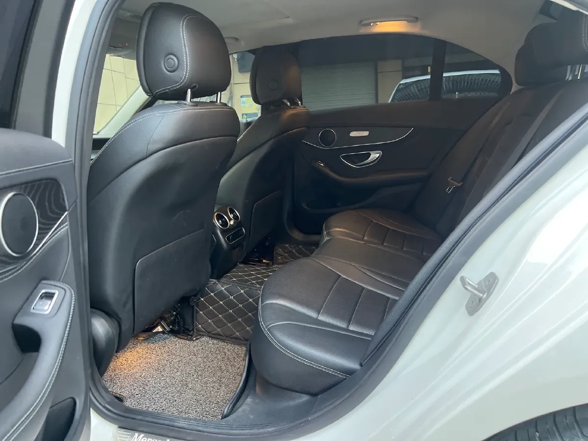 2020 Mercedes-Benz C Class 1.5T 156HP L4 9AT,autocango,china used car exporter,china ev exporter,chinese used car exporter,chinese used ev exporter