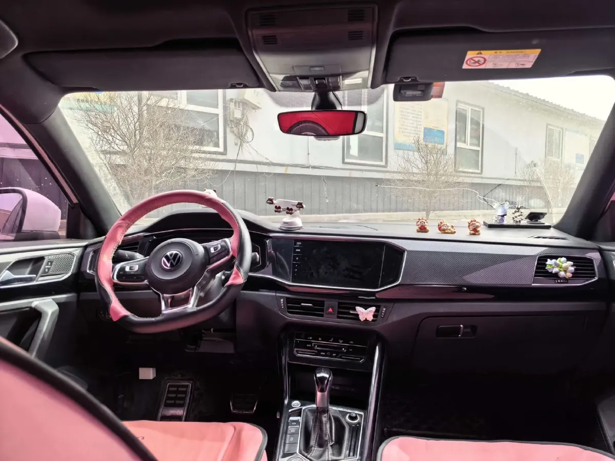 2021 Volkswagen Tayron 2.0T 220HP L4 7DCT,autocango,china used car exporter,china ev exporter,chinese used car exporter,chinese used ev exporter