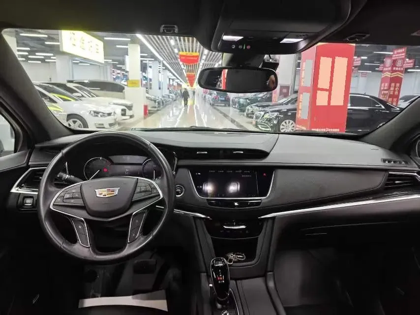 2021 Cadillac XT5 2.0T 237HP L4 9AT,autocango,china used car exporter,china ev exporter,chinese used car exporter,chinese used ev exporter