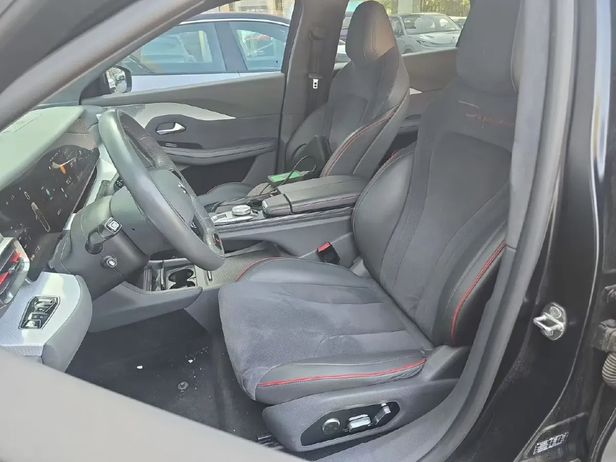 2022 ARCFOX αS BEV 74.5KWH,autocango,china used car exporter,china ev exporter,chinese used car exporter,chinese used ev exporter