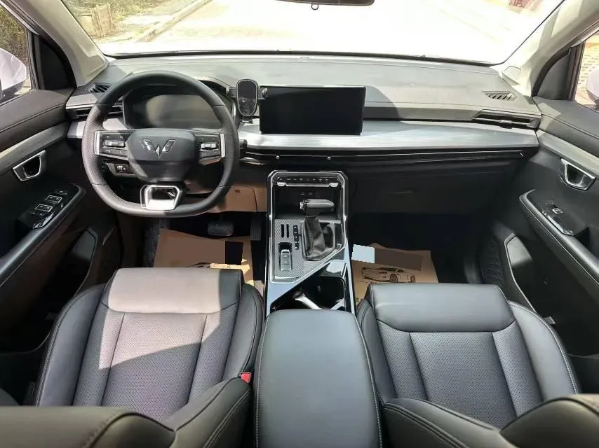 2021 WuLing XingChen 1.5T 147HP L4 CVT,autocango,china used car exporter,china ev exporter,chinese used car exporter,chinese used ev exporter