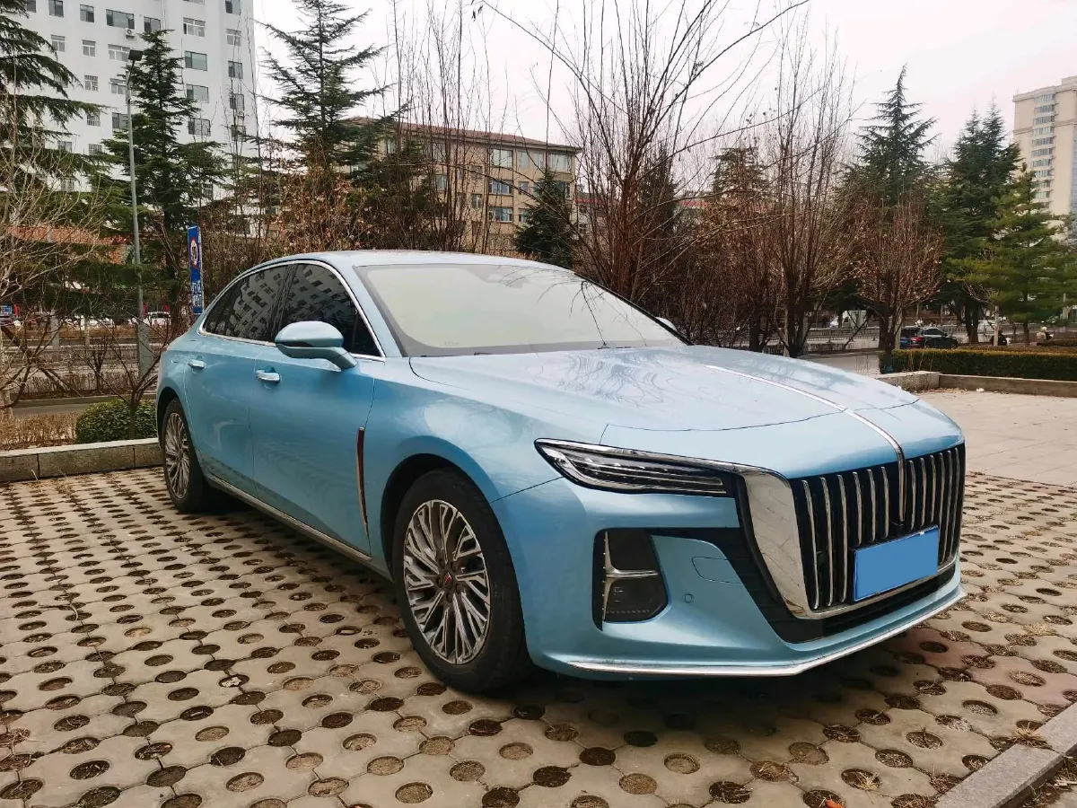 2023 HongQi H5 2.0T 224HP L4 8AT,autocango,china used car exporter,china ev exporter,chinese used car exporter,chinese used ev exporter