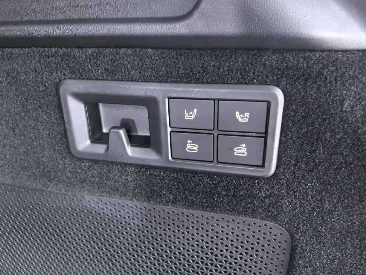 2024 Exceed Sterra ET REEV 156HP REEV 32KWH,autocango,china used car exporter,china ev exporter,chinese used car exporter,chinese used ev exporter