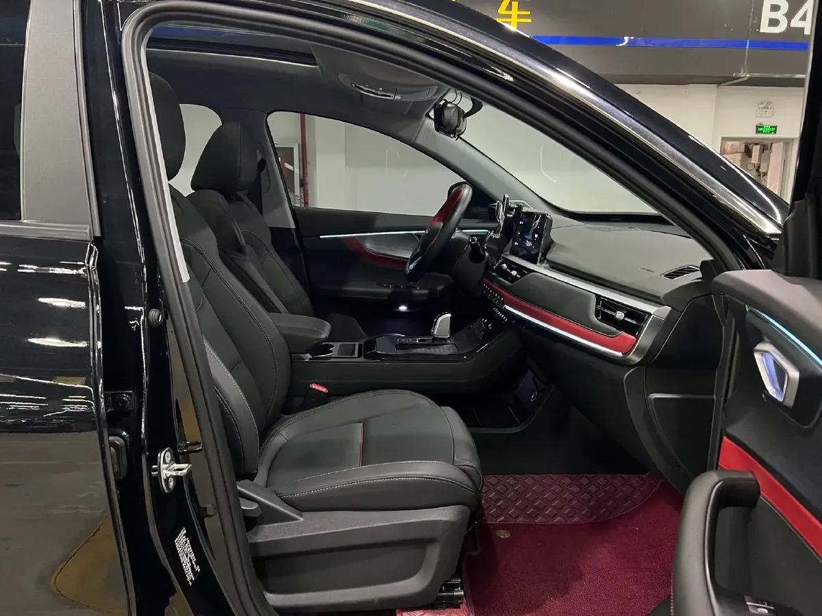 2022 Chery Tiggo 7 1.5T 156HP L4 CVT,autocango,china used car exporter,china ev exporter,chinese used car exporter,chinese used ev exporter